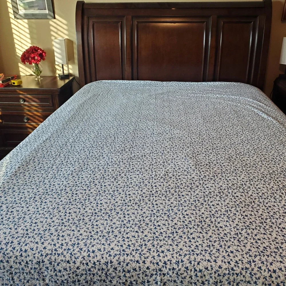 Laura Ashley Blue White Floral Vine 100% Cotton Full Flat Sheet OEKO-TEX India